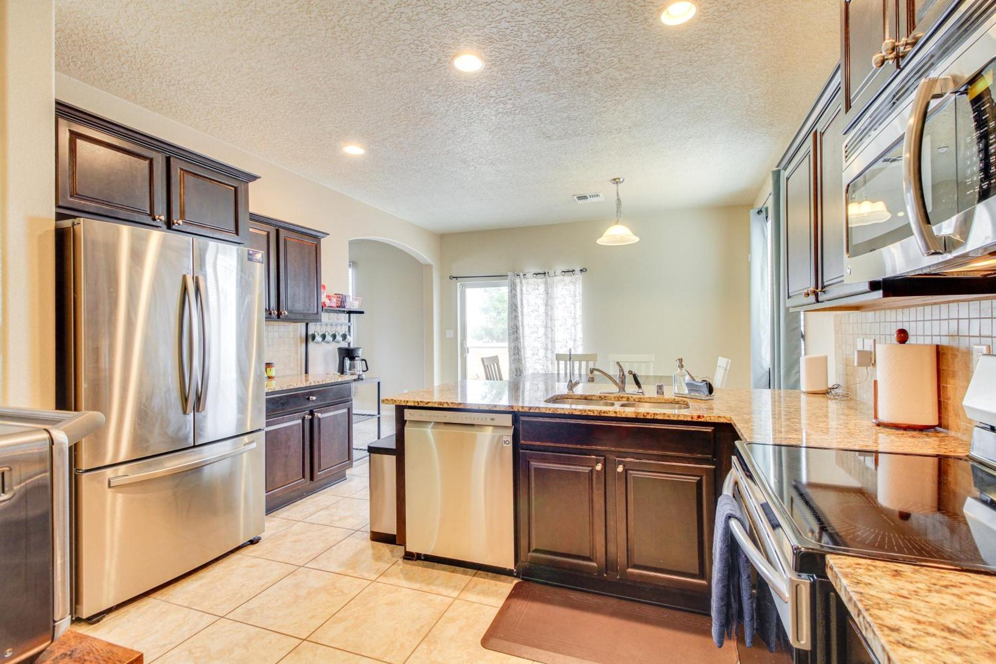 Family-Friendly Home With Mtn View In Albuquerque! Εξωτερικό φωτογραφία